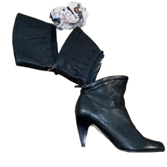 Messeca Black Leather Knee High Tiered Adjustable Heeled Boots 90's  (Size 6.5M) - Picture 1 of 14